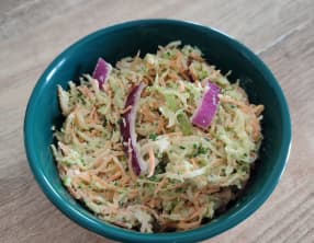 Coleslaw de brocoli, carotte et pomme