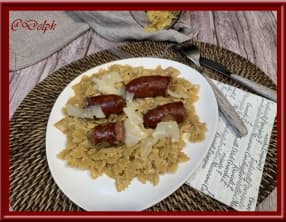 Saucisses fumées aux farfalles et parmesan au Cookéo