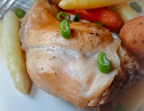 Cocotte de lapin aux asperges blanches