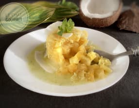 Tartare d’ananas au lait de coco et à la menthe
