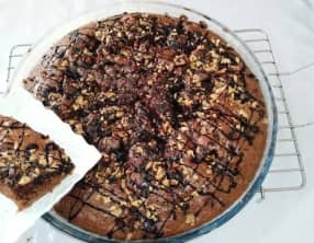 Gâteau aux noix et chocolat moelleux