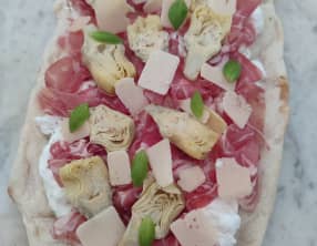 Pinsa romana coppa, burrata, artichaut