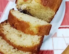 Cake moelleux et aérien à la fleur d'oranger