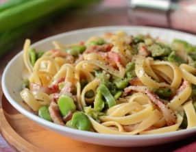 Pâtes aux fèves et guanciale