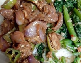 Bœuf sauté au chou chinois