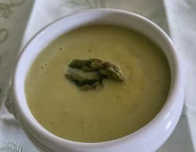 Velouté d'asperges vertes