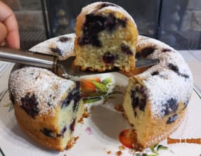 Gâteau moelleux aux myrtilles