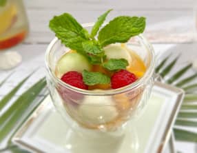 Salade de fruits en verrine, gingembre infusé