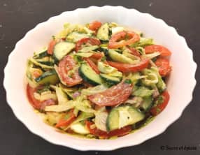 Salade de légumes aux oeufs