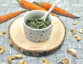 Pesto de fanes de carottes