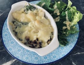 Gratin de flétan aux épinards et aux champignons
