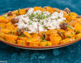 Salade de bar aux carottes cuites et olives