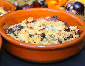 Crumbles de champignons des bois aux lardons fumés