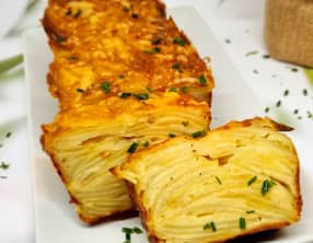 Gâteau invisible pommes de terre et comté