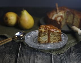 Gâteau aux poires fromage blanc et caramel salé
