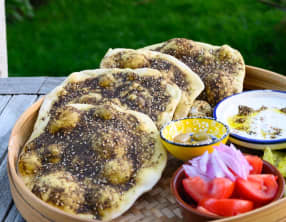 Man'ouché, le pain libanais au za'atar