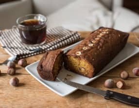 Cake aux noisettes et miel