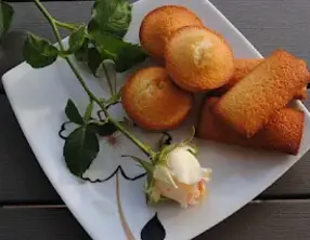 Financiers aux amandes ou aux noix