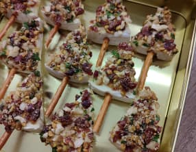 Sapin camembert et fruits secs