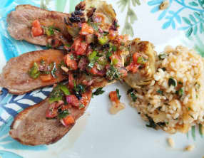 Filet de canard à la plancha, sauce crue piquante