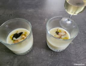 Soupe de panais, sauge et haricots blancs