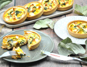 Quiches potiron, chou, lardons, feta