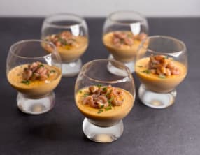 Panna cotta à la bisque de homard et crevettes