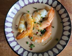 Entrée de fête : pannacotta à la bisque de homard et crevettes