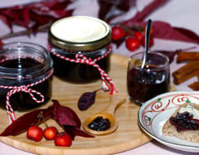 Gelée de vin chaud aux épices de Noël