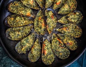 Moules gratinées persillade de Cyril Lignac