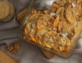 Gratin de butternut, oignon, châtaignes et noix