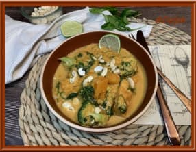 Curry de patates douces, épinards et brocoli