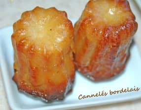 Cannelés bordelais