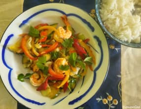 Salade Thaï tiède aux crevettes en sauce chili