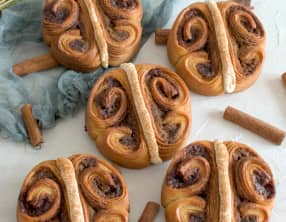 Les cinnamon rolls striés à la façon de Cédric Grolet