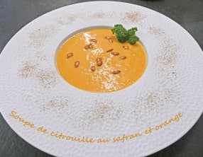Soupe de citrouille au safran et orange