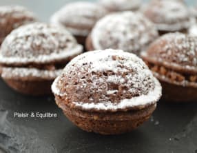 Gâteaux fourrés en forme de noix