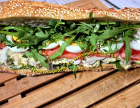 Sandwich au thon et avocat