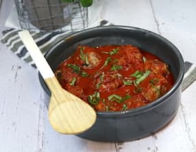 Boulettes d’agneau au chorizo et sauce tomate au basilic