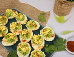 Oeufs mimosa au guacamole de petits pois