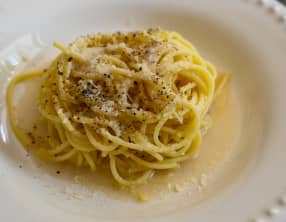 Pâtes Cacio e Pepe