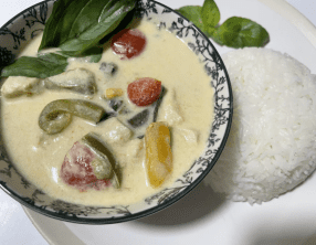 Curry Vert Thaïlandais au Poulet