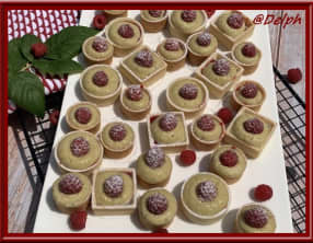 Mini tartelettes framboises et pistache