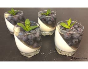 Panna cotta aux myrtilles