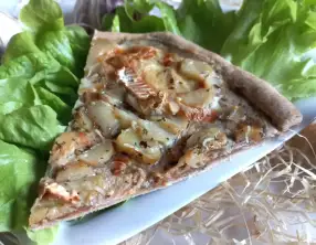 Tarte flambée à l'ail violet de Cadours