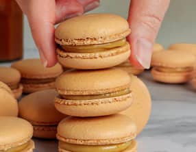 Macarons caramel beurre salé