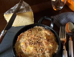Gratin d’endives braisées au saumon fumé et tomme bretonne