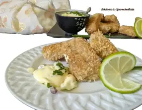Bouchées croustillantes de poisson à la mayo safranée