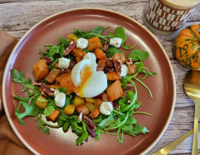 Salade d’hiver aux légumes rôtis