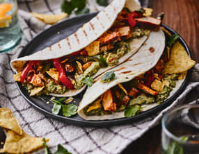 Quesadillas de poulet tex-mex et creamy guacamole